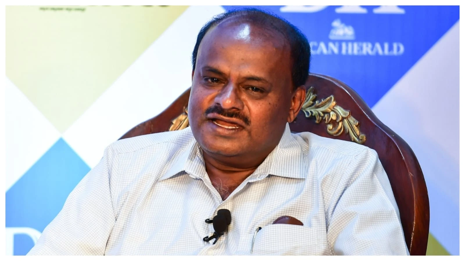 ಮೇಲ್ಮನೆ ಚುನಾವಣೆಯಲ್ಲಿ ಜೆಡಿಎಸ್-ಬಿಜೆಪಿ ಅಭ್ಯರ್ಥಿಗಳ ಗೆಲುವು ಕಾಂಗ್ರೆಸ್ ಸರ್ಕಾರದ ಅಹಂಕಾರಕ್ಕೆ ಕಪಾಳಮೋಕ್ಷ ಎಂದ HDK